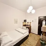 Aparthotel Helvetia Warsaw