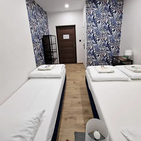 Helvetia Aparthotel *