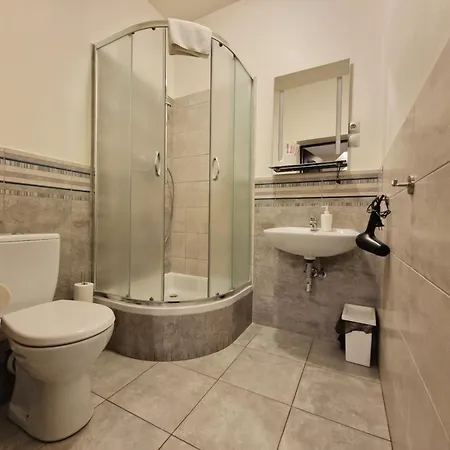 Helvetia 3* Warszawa