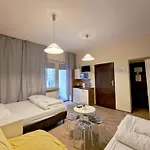 Helvetia Aparthotel 3*